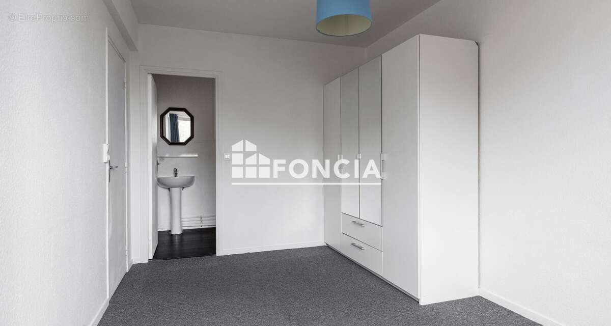 Appartement 49 m² à Lille  - photo 4
