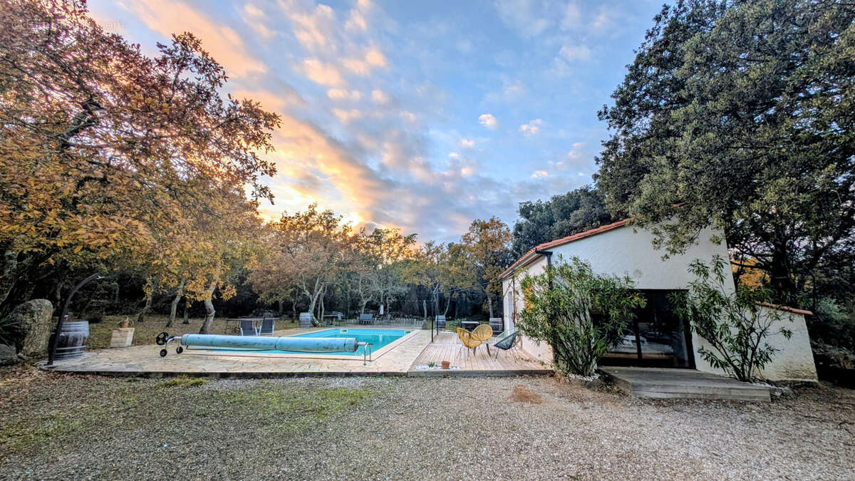 Maison à LAROQUE-DES-ALBERES