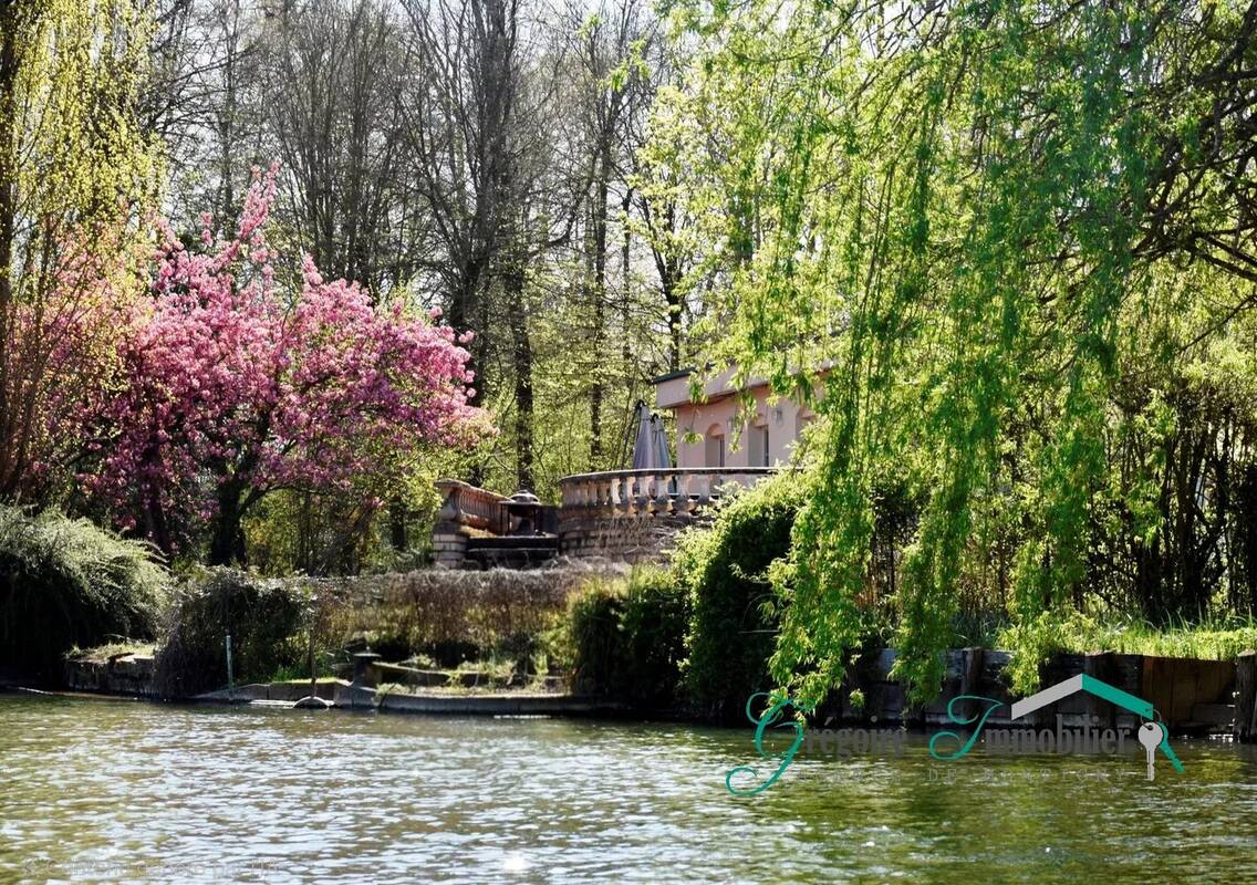 Maison à MONTIGNY-SUR-LOING