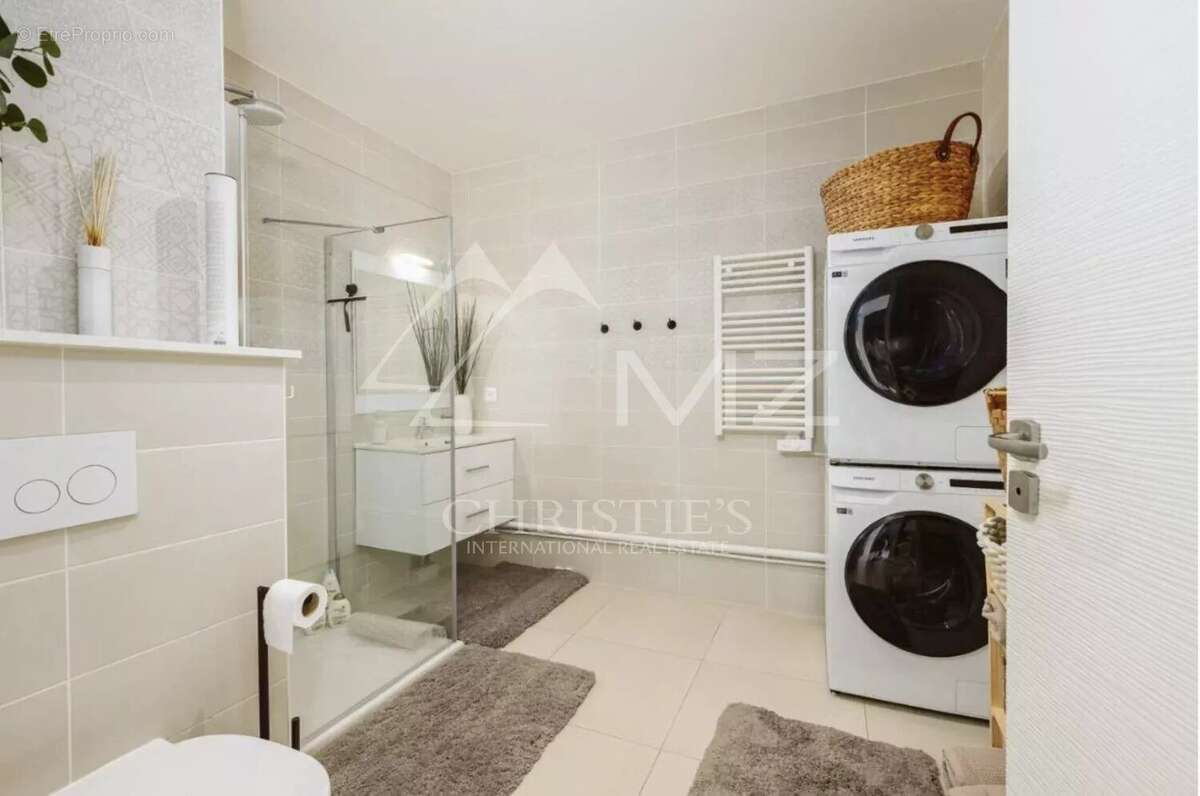 Appartement à BEAUSOLEIL