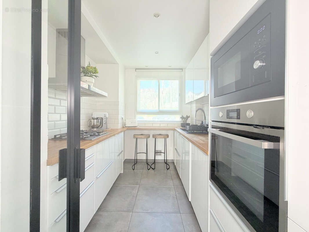 Appartement à RUEIL-MALMAISON