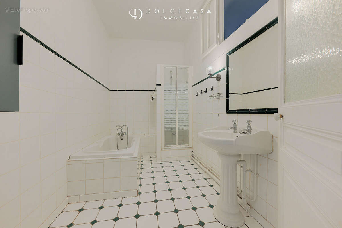 Appartement à NOGENT-SUR-MARNE