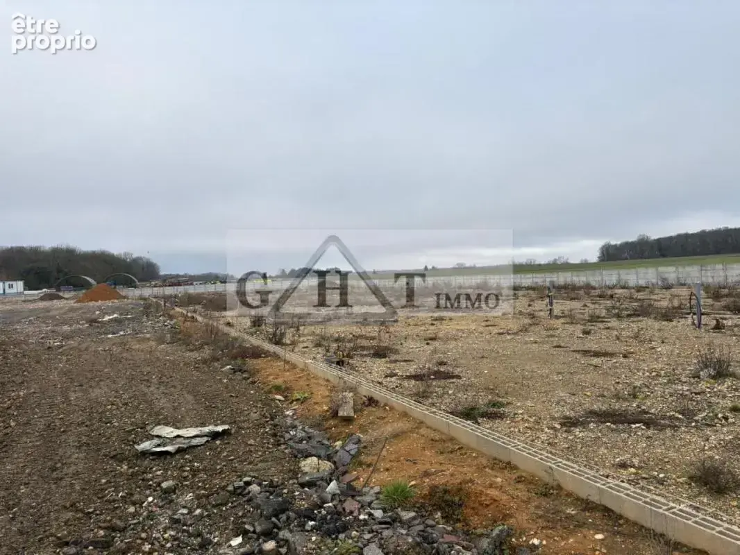 Terrain 11 000 m² avec pc – chaumes-en-brie - photo 6
