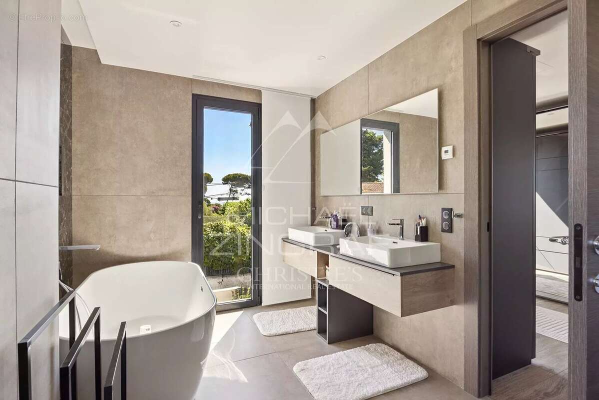 Maison à ANTIBES
