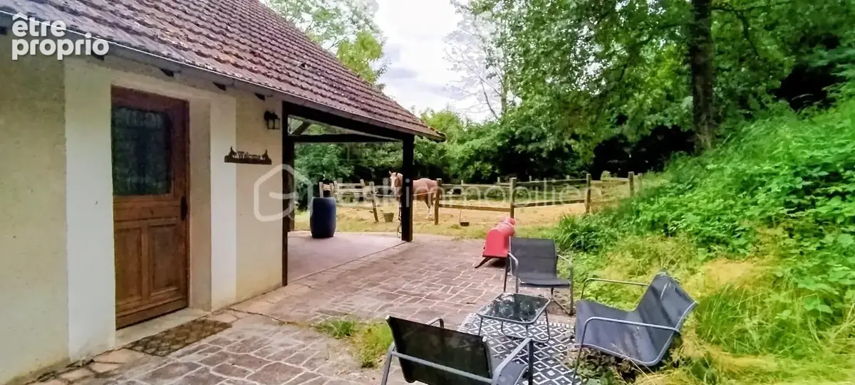 Maison sur terrain boisé de 8417m2 avec garage et abris - photo 7