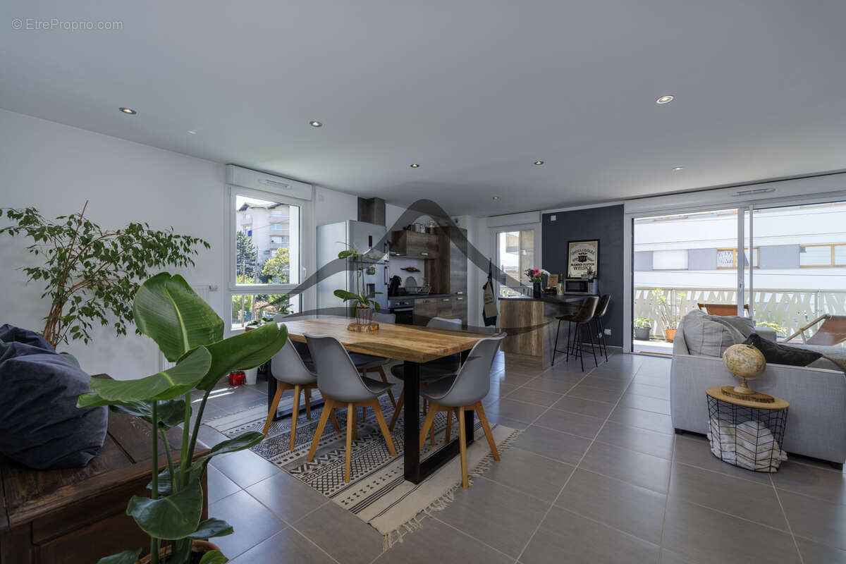 Appartement à ANNEMASSE