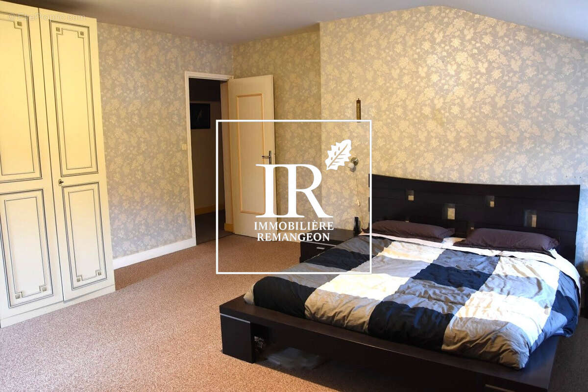 Maison 322 m² à Lamotte-Beuvron  - photo 8