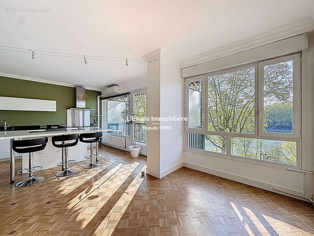 Appartement à LYON-4E