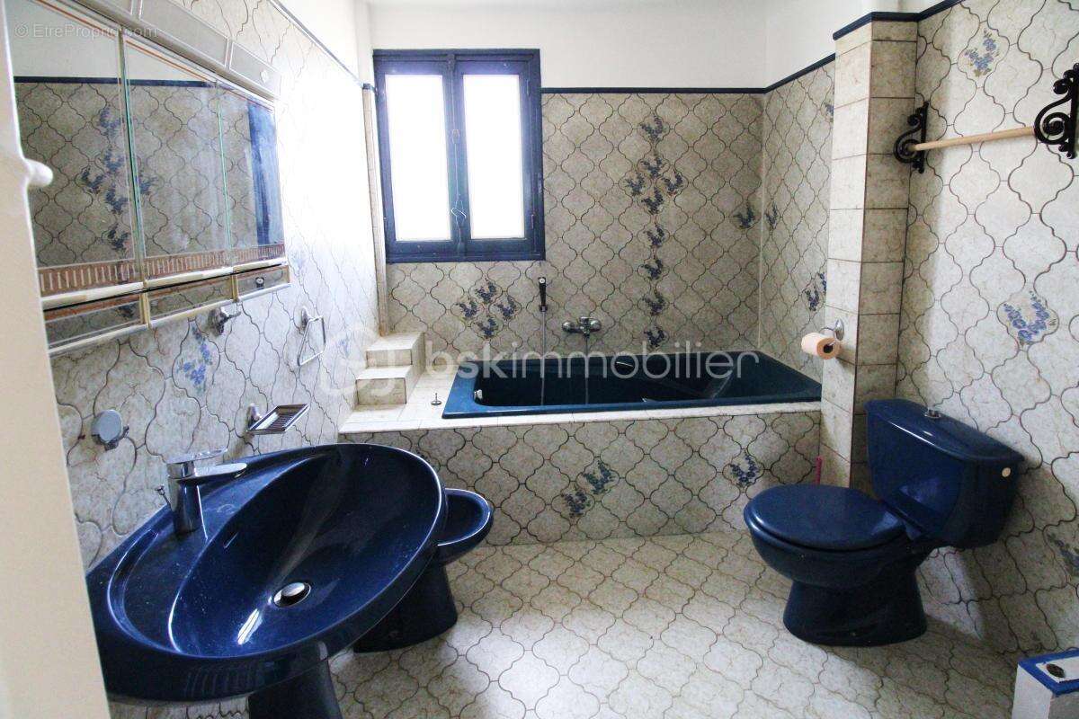 Appartement à DAMMARIE-LES-LYS