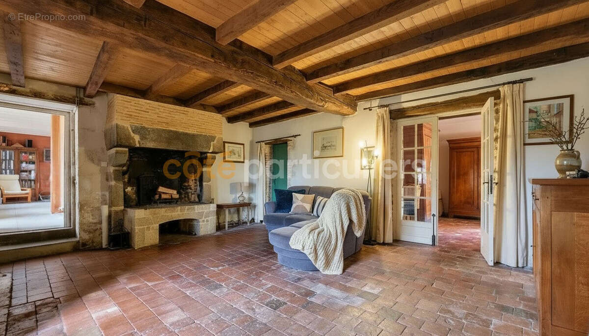 Maison à LE CHAMP-SAINT-PERE