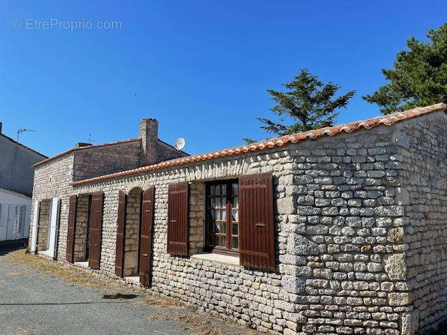 Charmante Maison de pays en pierre de taille avec vue sur les marais - Le Grand Village plage - photo 8