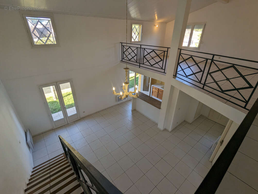 Maison à RIVIERES