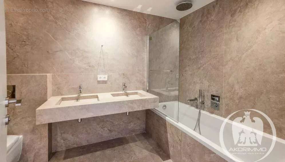 Maison à ROQUEBRUNE-CAP-MARTIN