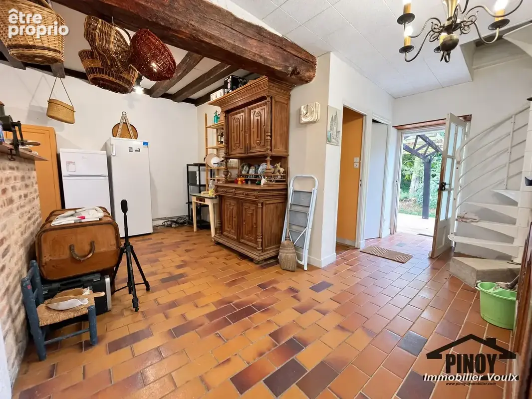 Au cœur de Voulx   Maison ancienne avec jardin, grange et potentiel - photo 4
