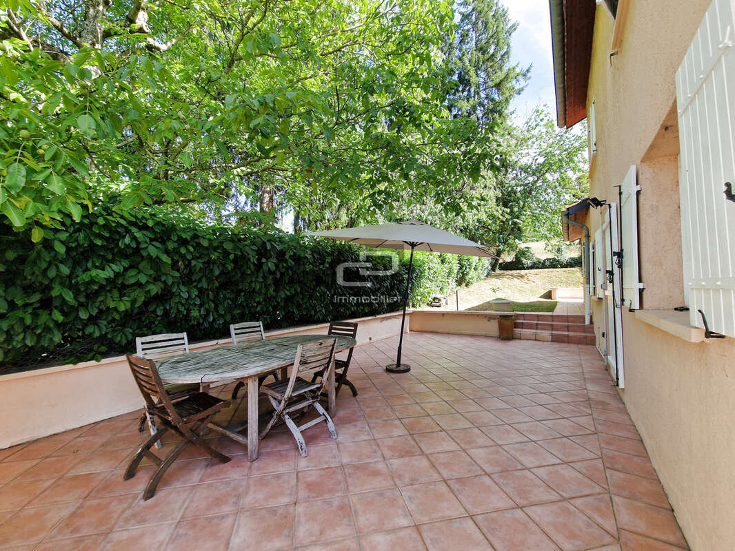 Villa Saint-Romain-au-Mont-d'Or - photo 8