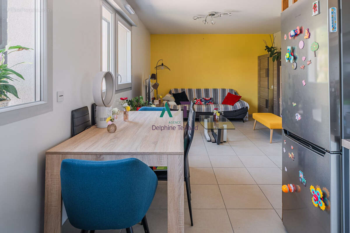 Appartement à FROGES