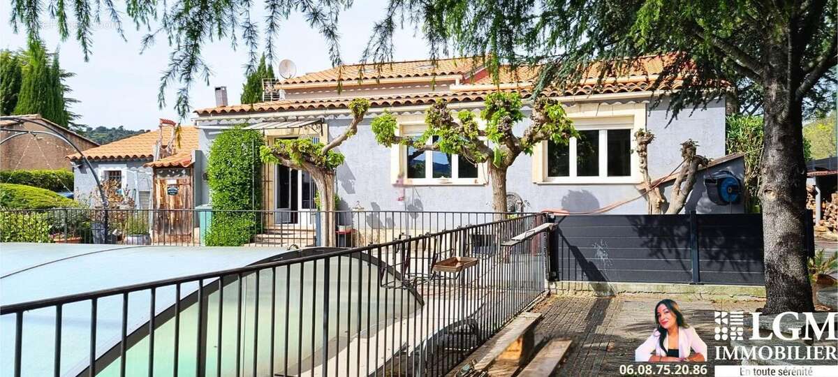 Maison à VILLELAURE