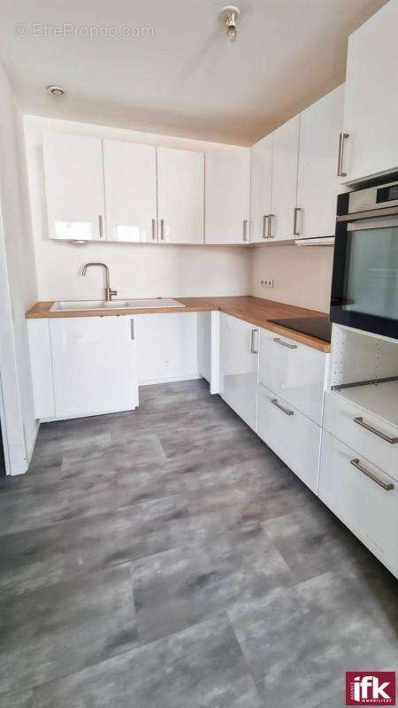 Colmar centre-ville – f5 de 102,86 m² avec ascenseur - photo 4