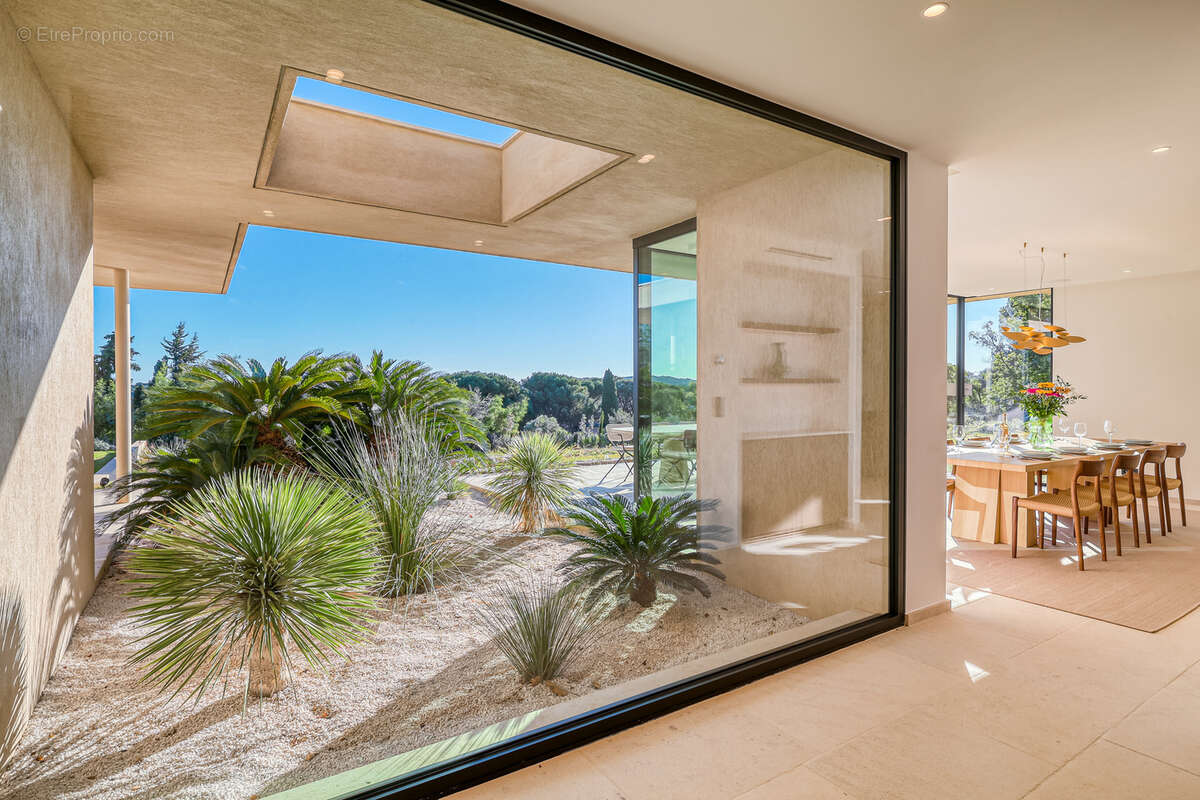 Maison à RAMATUELLE