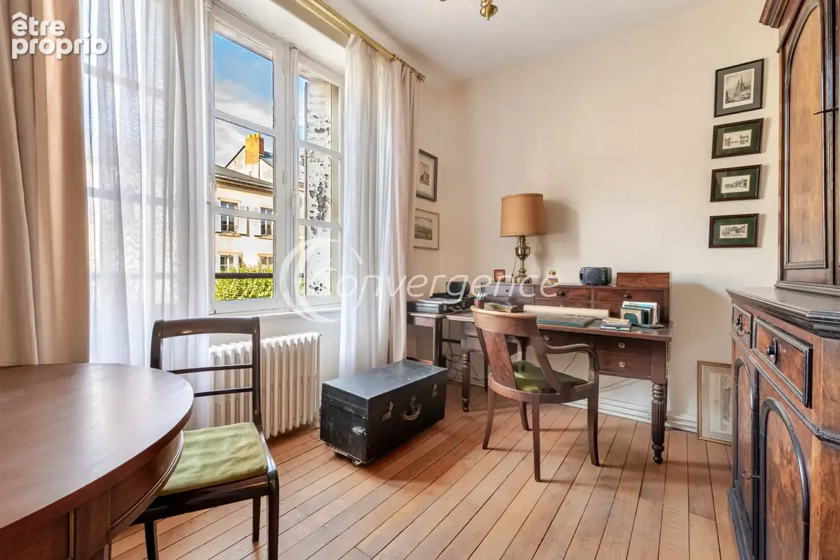 Appartement 111m2, T5, avec terrasse en hyper-center de Limoges - photo 9