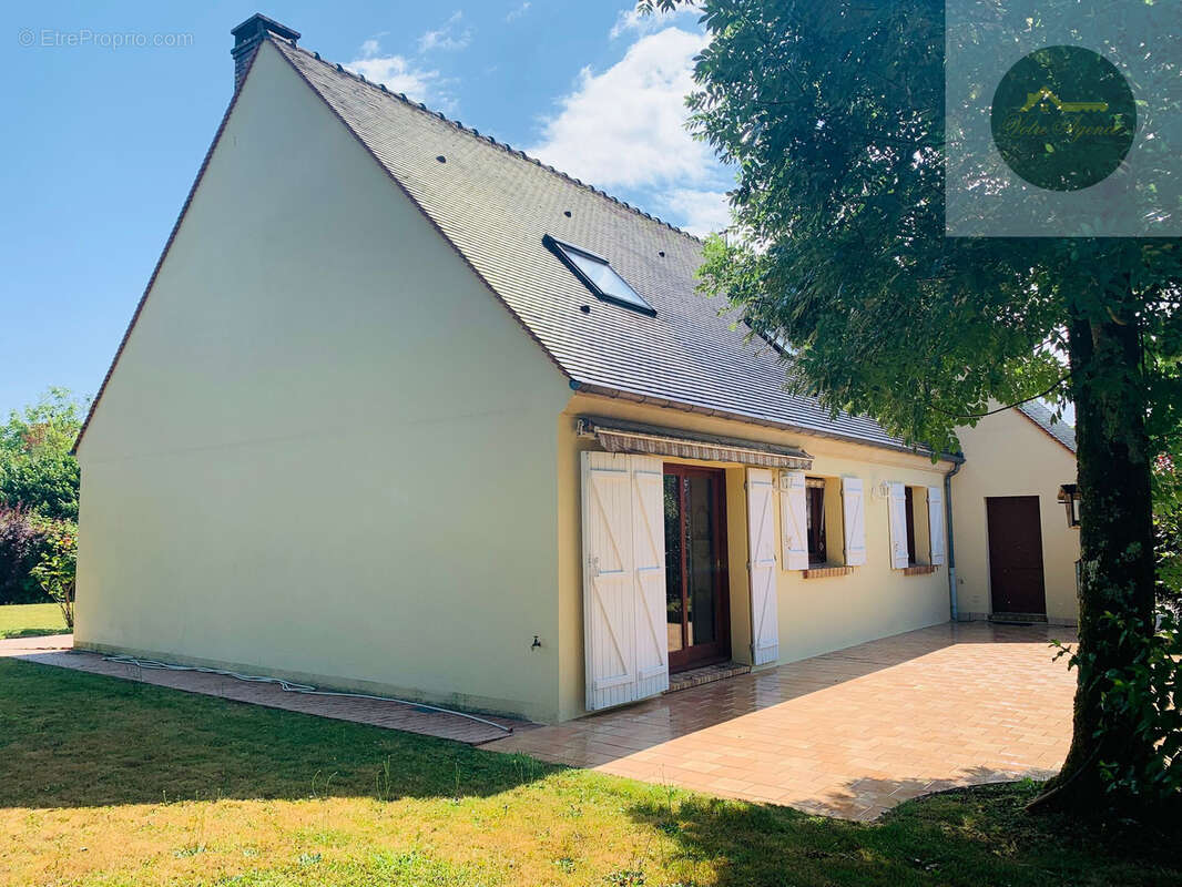 Maison à CHEROY