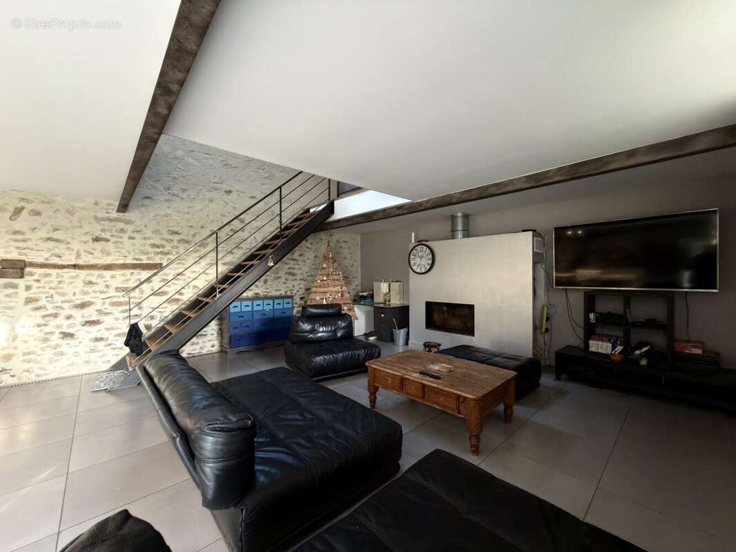 Maison à SAINT-AUBIN-D'AUBIGNE