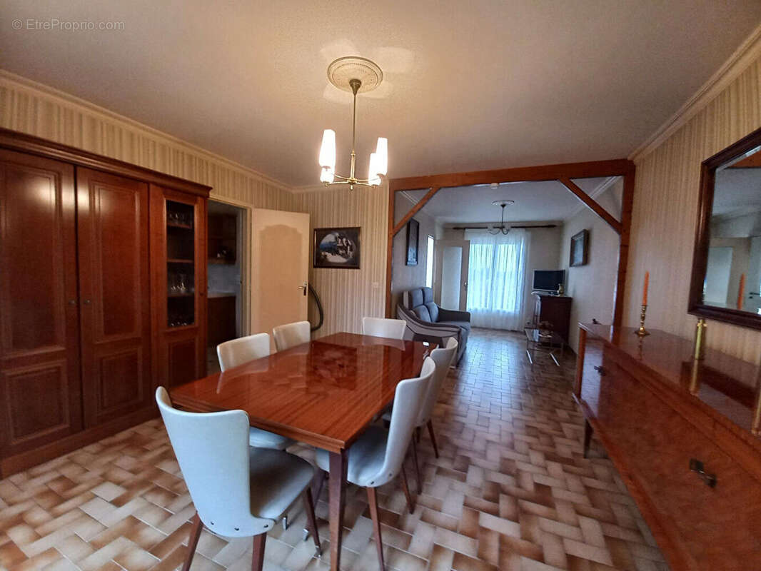 Maison à LA FERTE-BERNARD