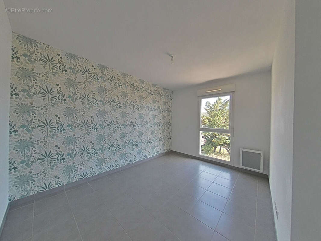 Appartement à LE LUC
