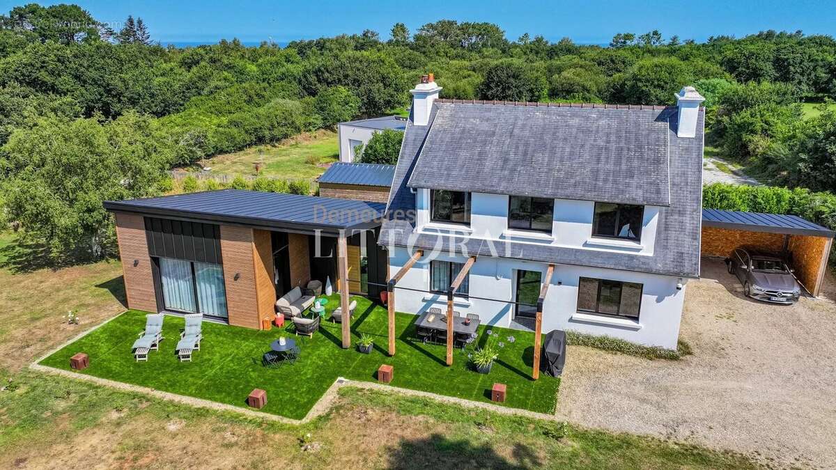 Propriété rénovée atypique dans un environnement paisible - photo 2