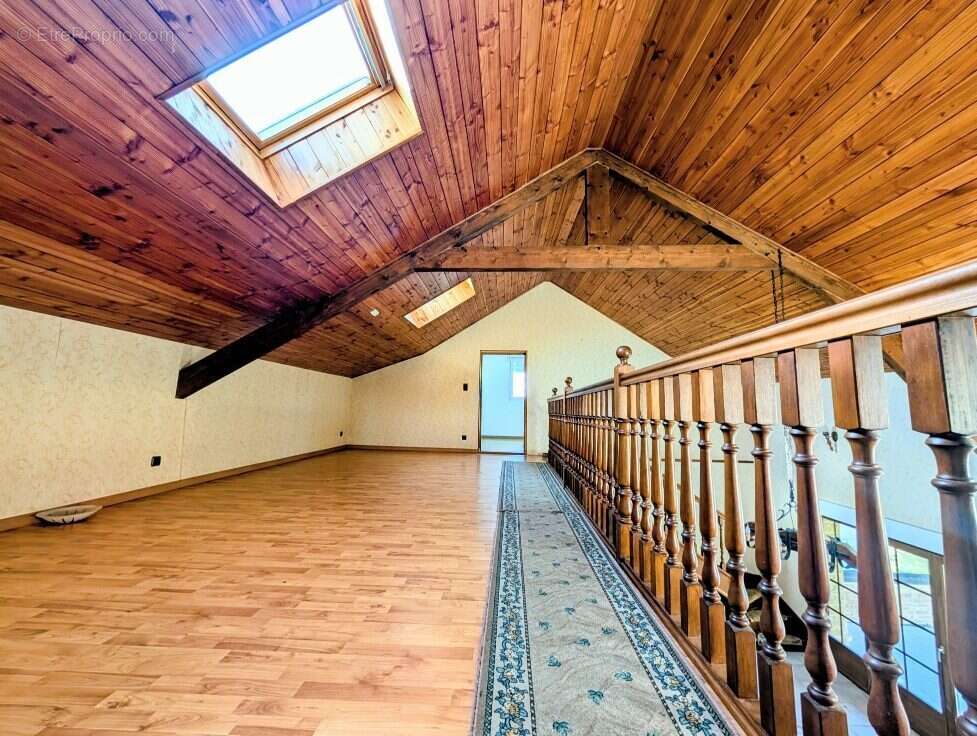 Maison à BESSEY-LES-CITEAUX