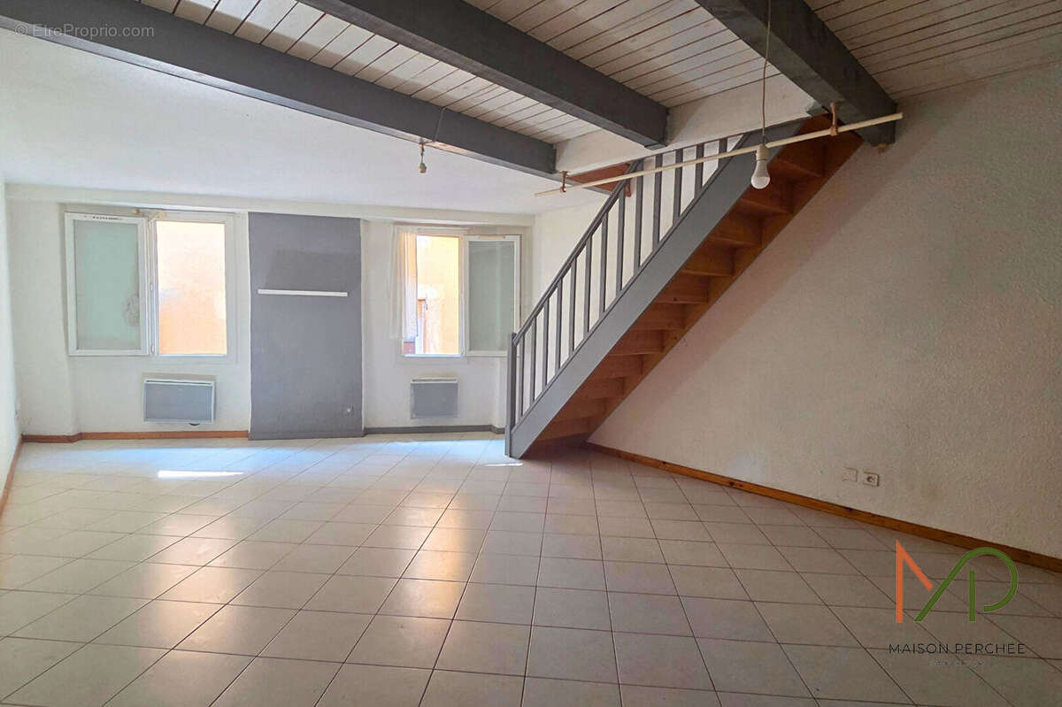 Appartement Draguignan 2 pièce(s) 49.3 m2 - photo 2