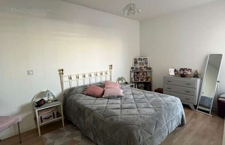 Appartement à SAINT-PRIEST