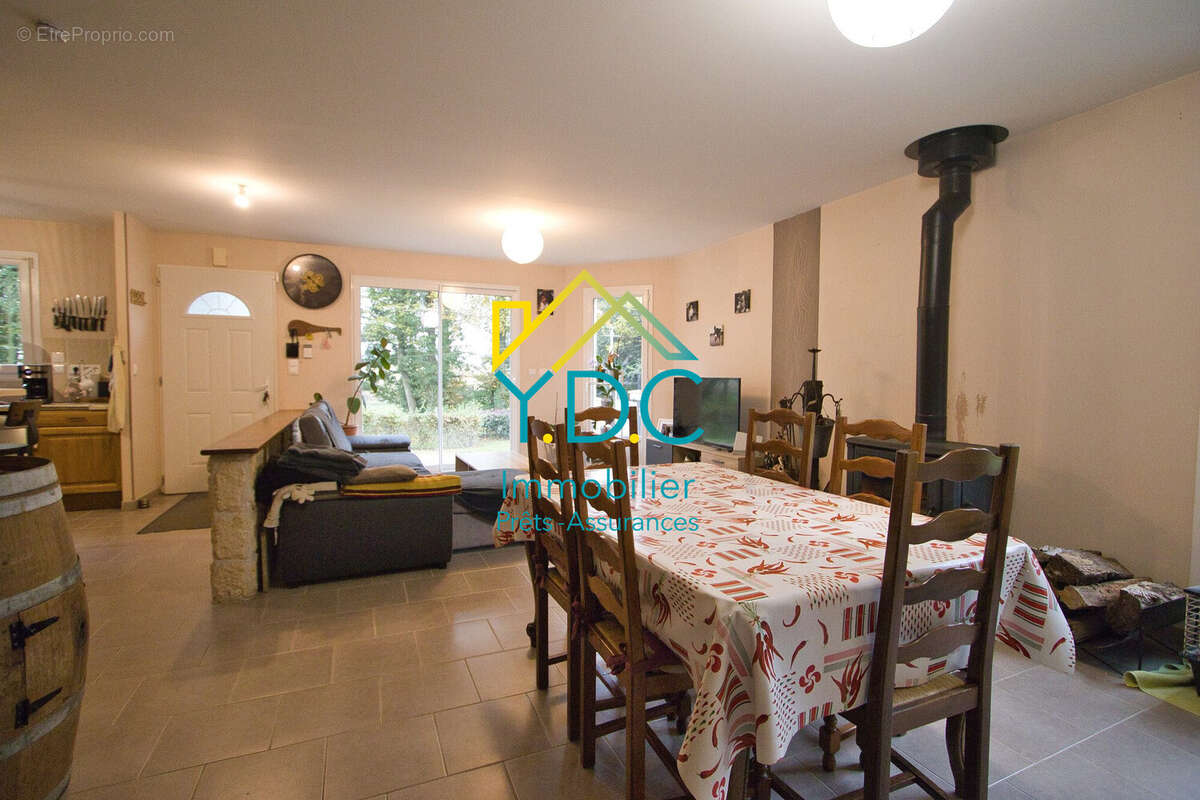 Maison à DOUDEVILLE