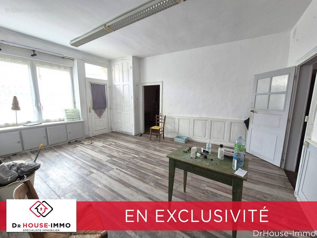 Maison 162 m² à Gorron  - photo 1