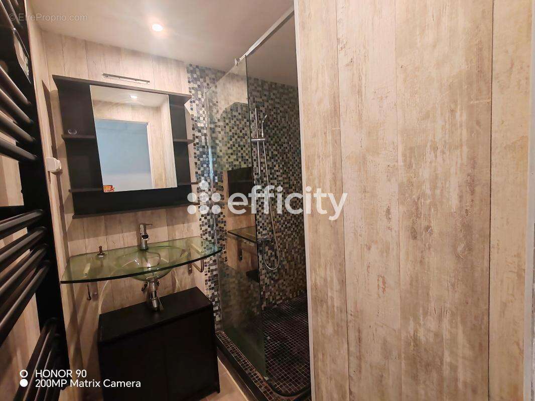 Appartement à MARSEILLE-14E