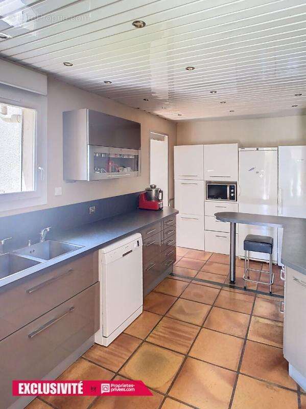 Maison à NANS-LES-PINS