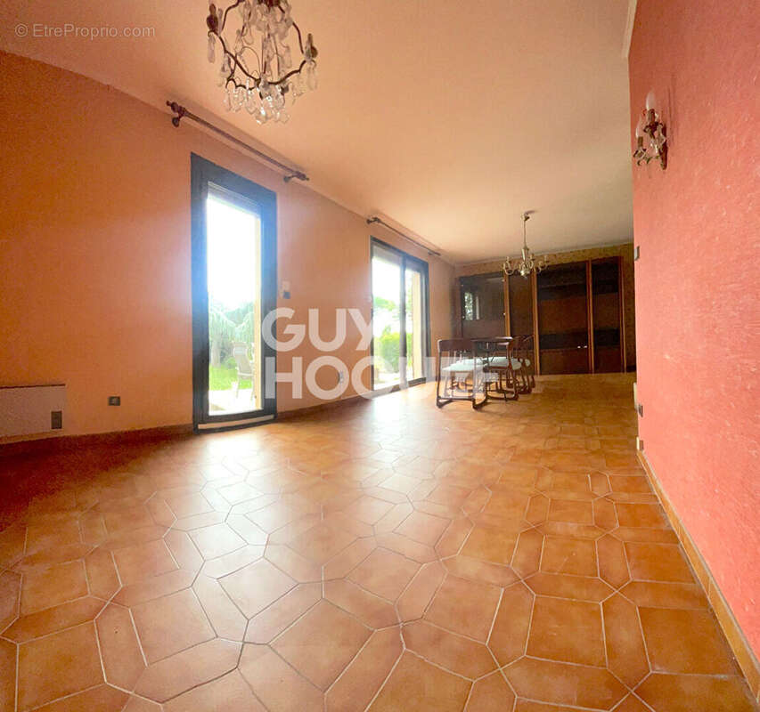 Maison à VILLENEUVE-TOLOSANE