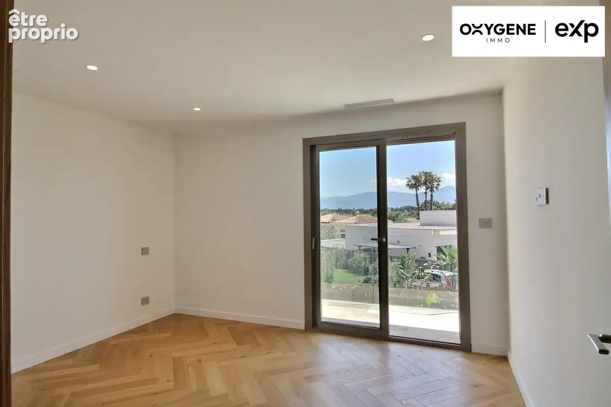 Maison 200 m² à Saleilles  - photo 9