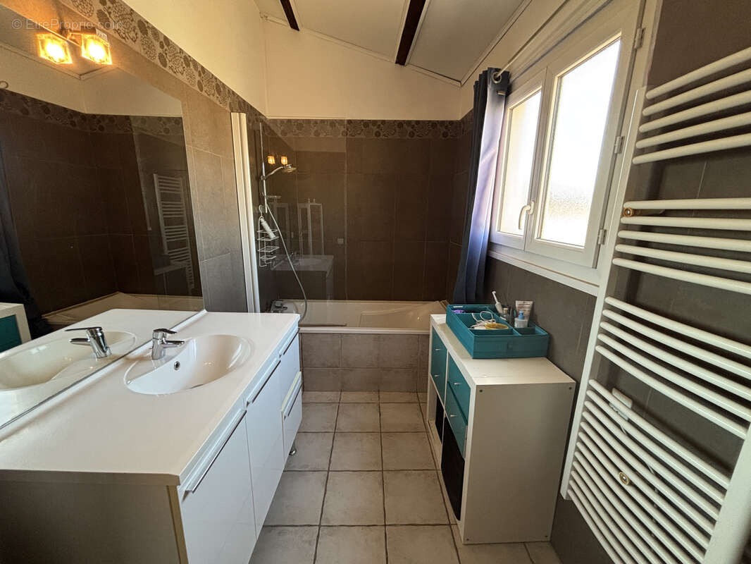 Maison à LANSARGUES