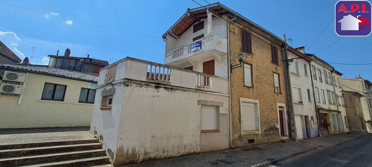 Maison 103 m² à Lavelanet  - photo 1