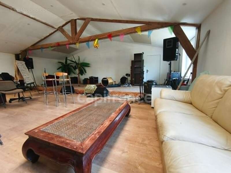 Propriété de caractère avec énorme potentiel + terrain 2200 m2 - photo 15