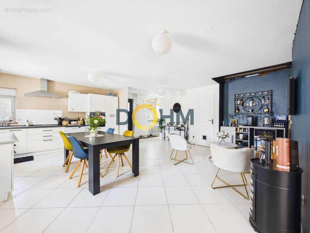 À vendre   Maison de ville 5 pièces à Bas-en-Basset - photo 13
