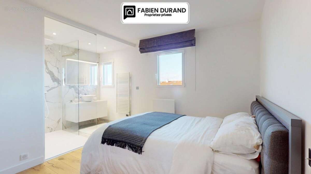 Appartement Unique à Frejus  Plage 3 pièce(s) 70 m2 avec Garage Cave Parking - photo 7