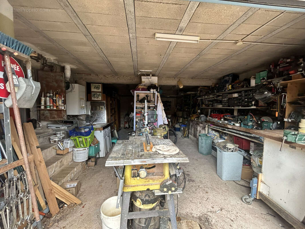 Autre à ROQUEBRUNE-SUR-ARGENS