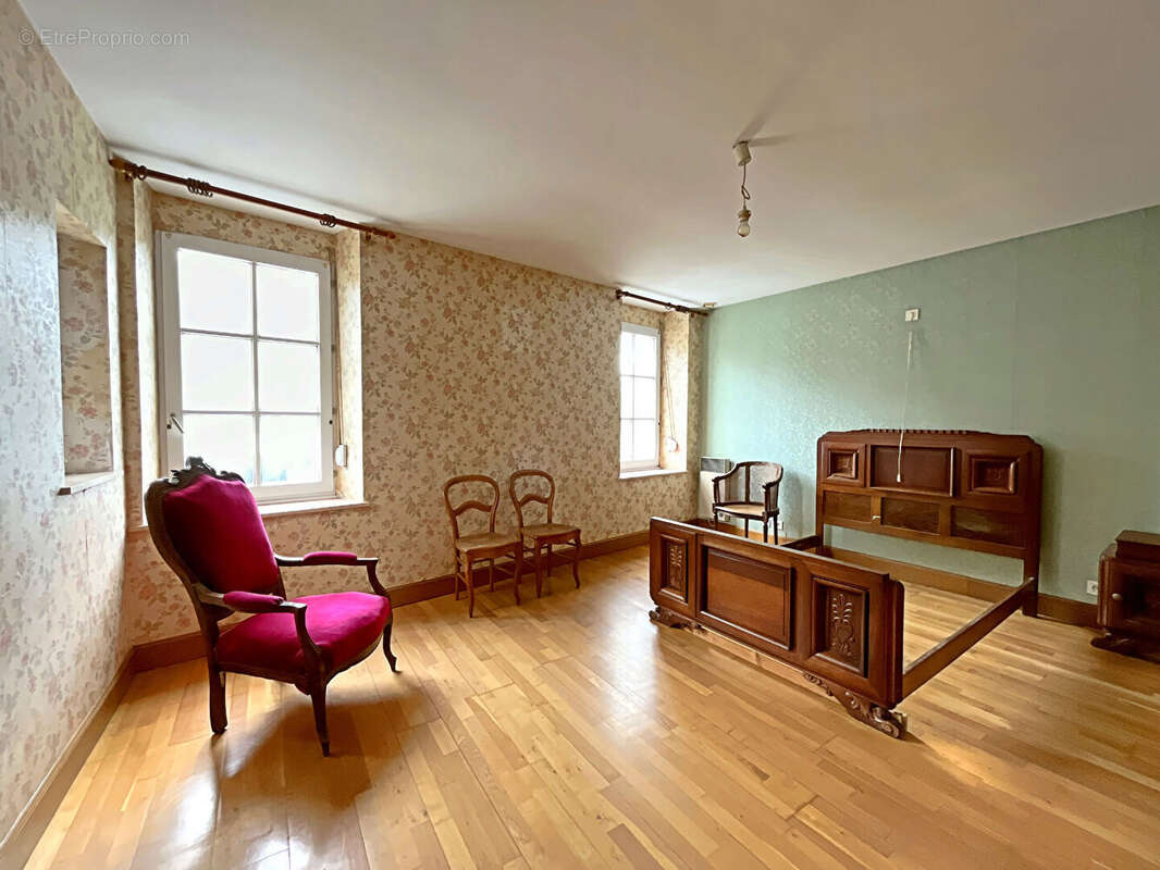 Maison à SIGNY-L&#039;ABBAYE