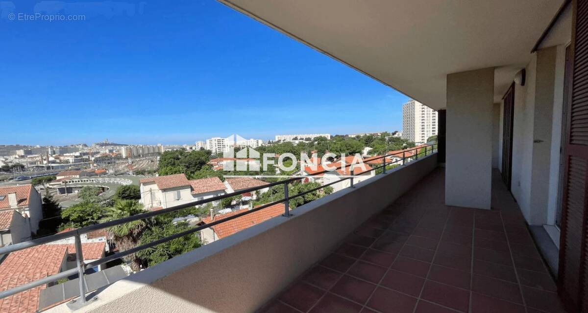 Appartement à MARSEILLE-12E