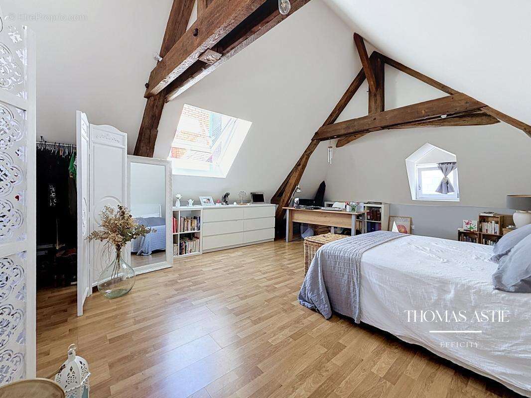 Maison 109 m² à Saumur  - photo 12