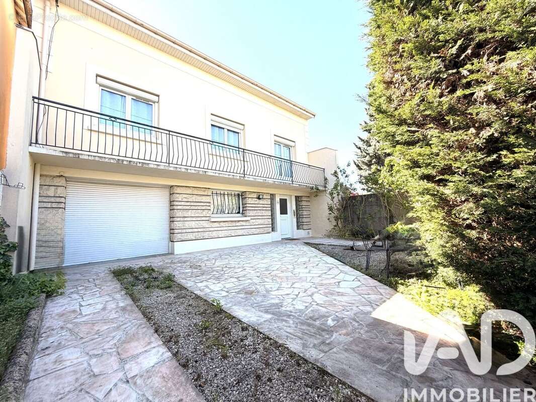 Photo 2 - Maison à CHAMPS-SUR-MARNE