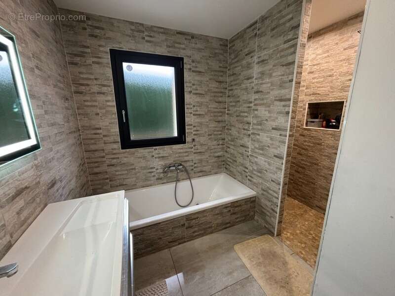 Maison à PONTAILLER-SUR-SAONE