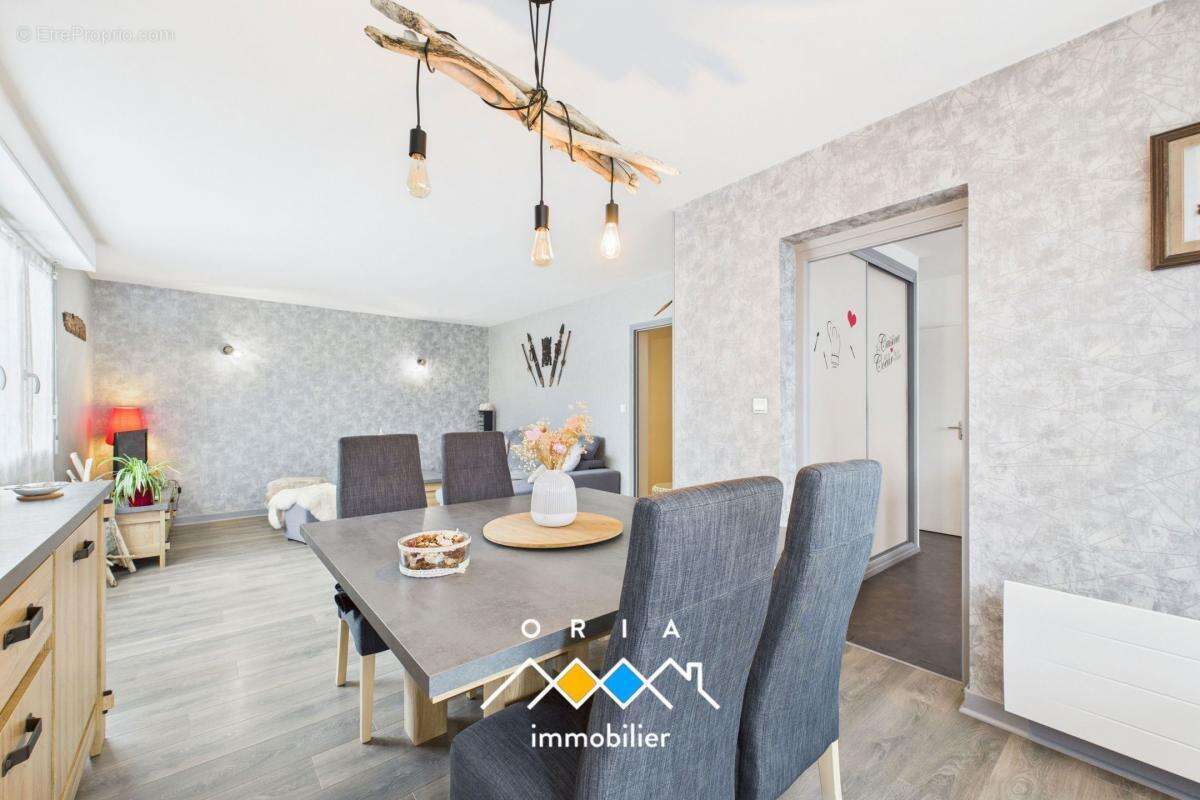 Appartement à PAGNY-SUR-MOSELLE